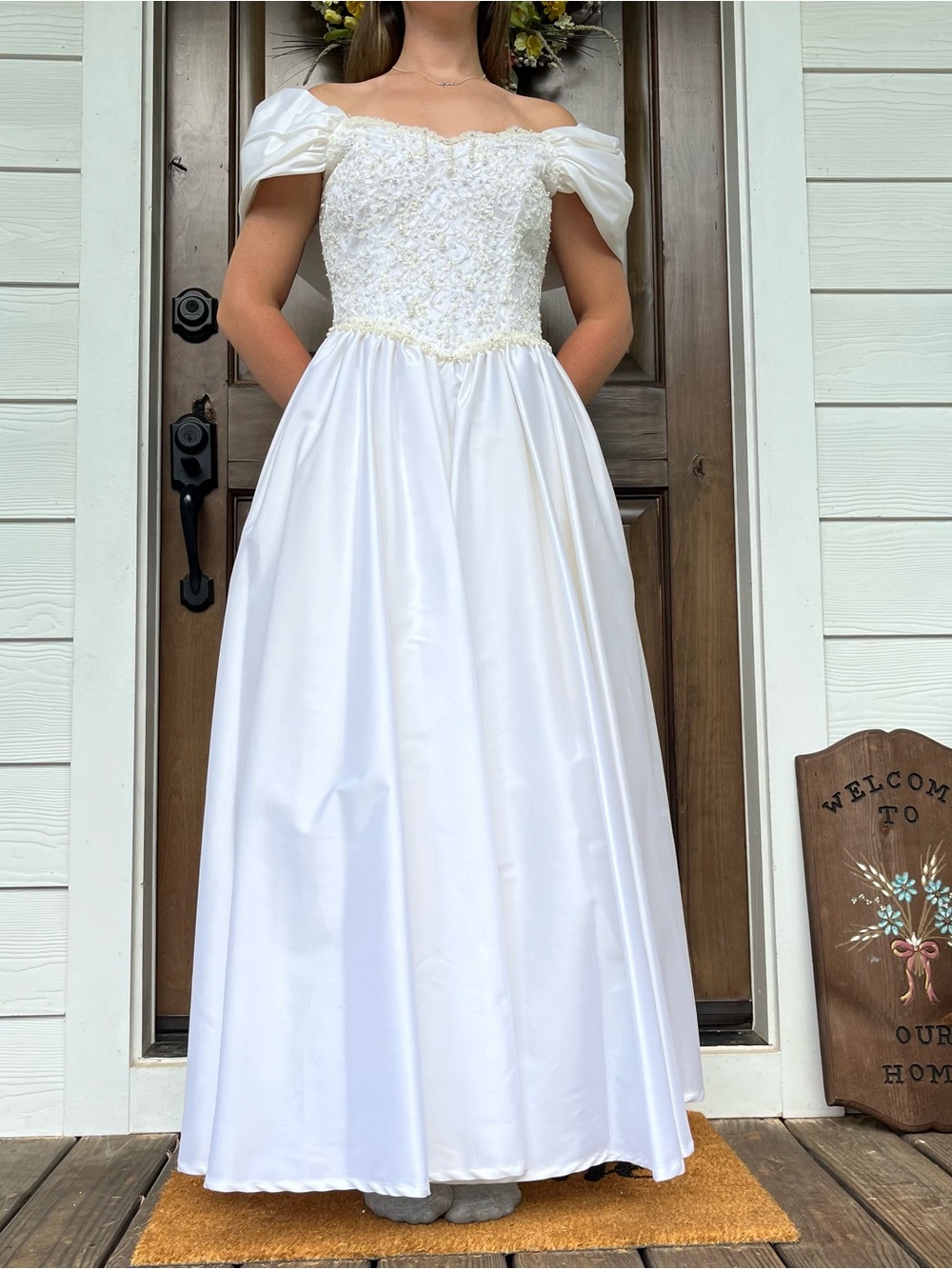 ‘80s Dessy Collection White Off-the-Shoulder Princess Dress
